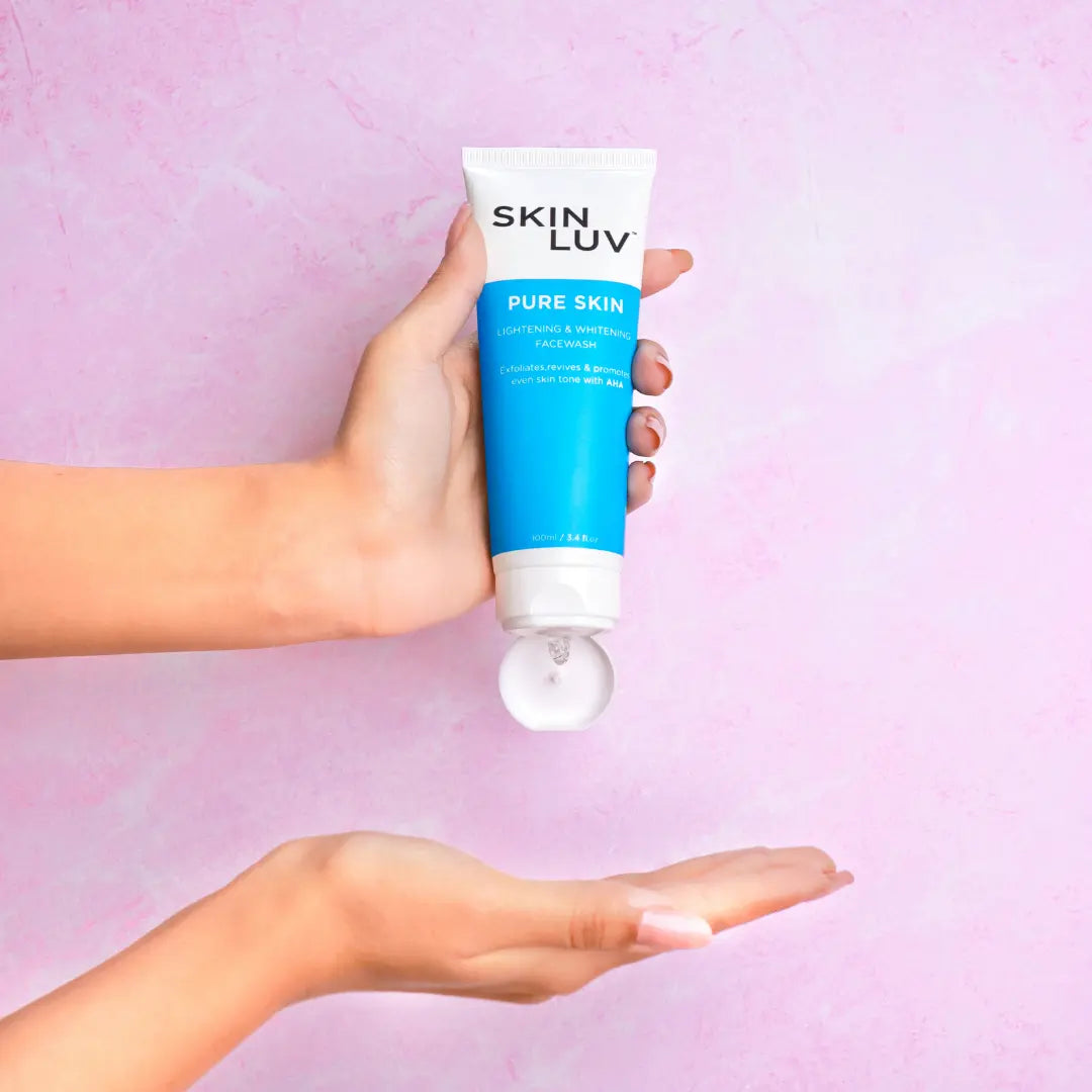 SKINLUV Pure Skin Lightning & Whitening Facewash 100ml Skinluv.in