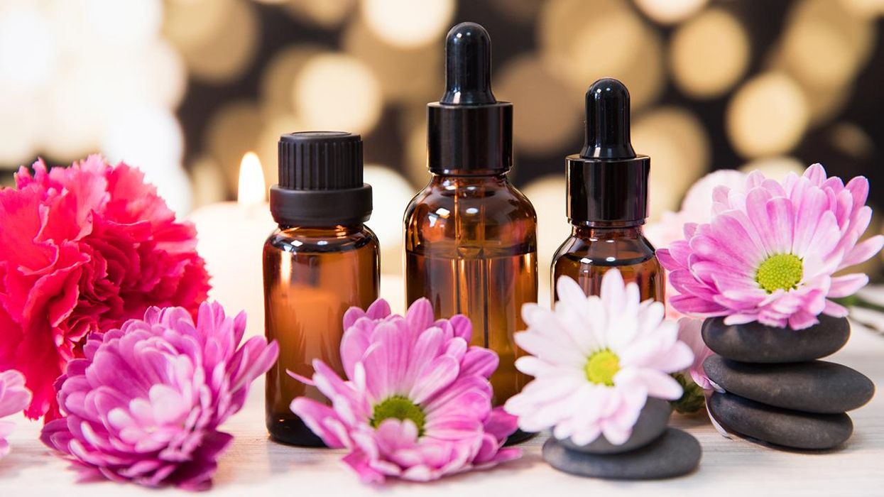 Magical Benefits Of Essential Oils For Skin & Hair